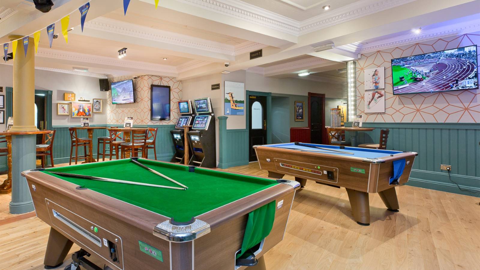 The Wyvern Tavern Swindon - photo 3